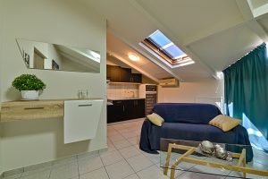 alexias-apartments-triple-room-20